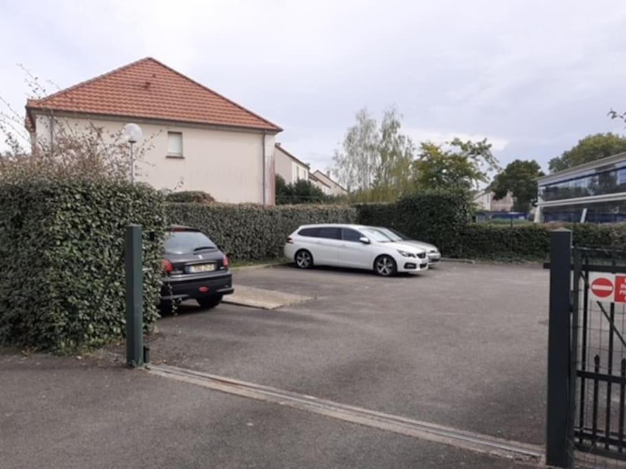 Maison Comet Avec Jardin Et Parking Orléans Exteriör bild